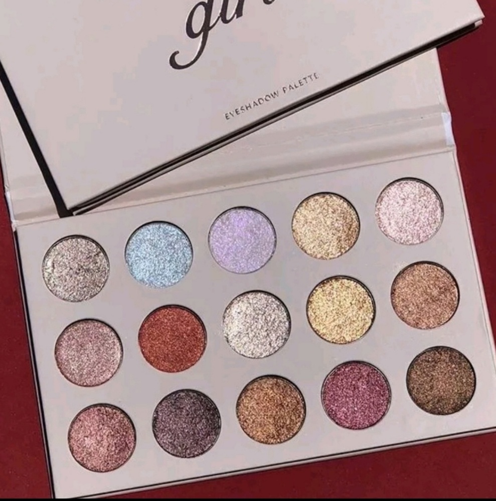 Kara Beauty Im Just A Girl Palette
